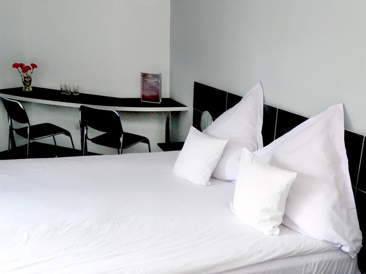 Prince Hotel 미에르쿠리에씨우크 외부 사진