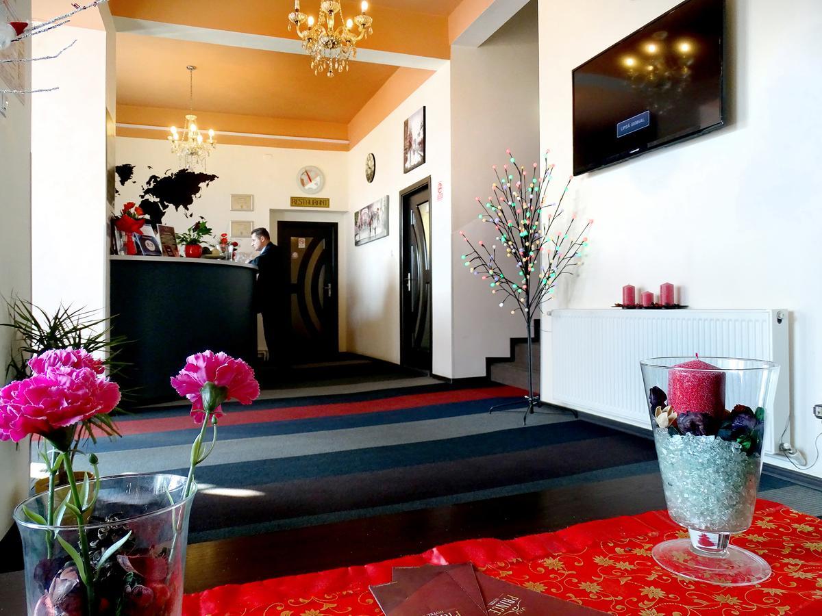 Prince Hotel 미에르쿠리에씨우크 외부 사진