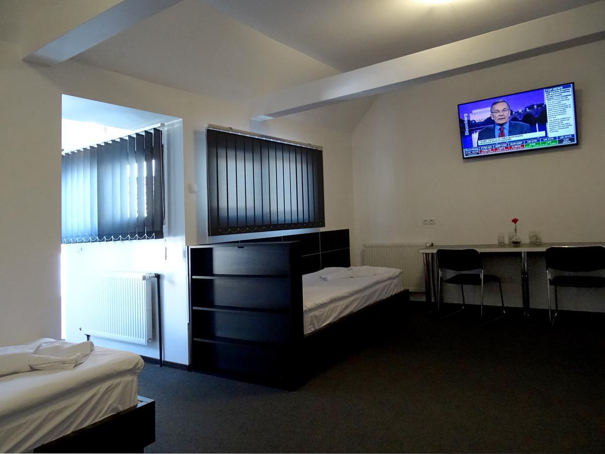 Prince Hotel 미에르쿠리에씨우크 외부 사진