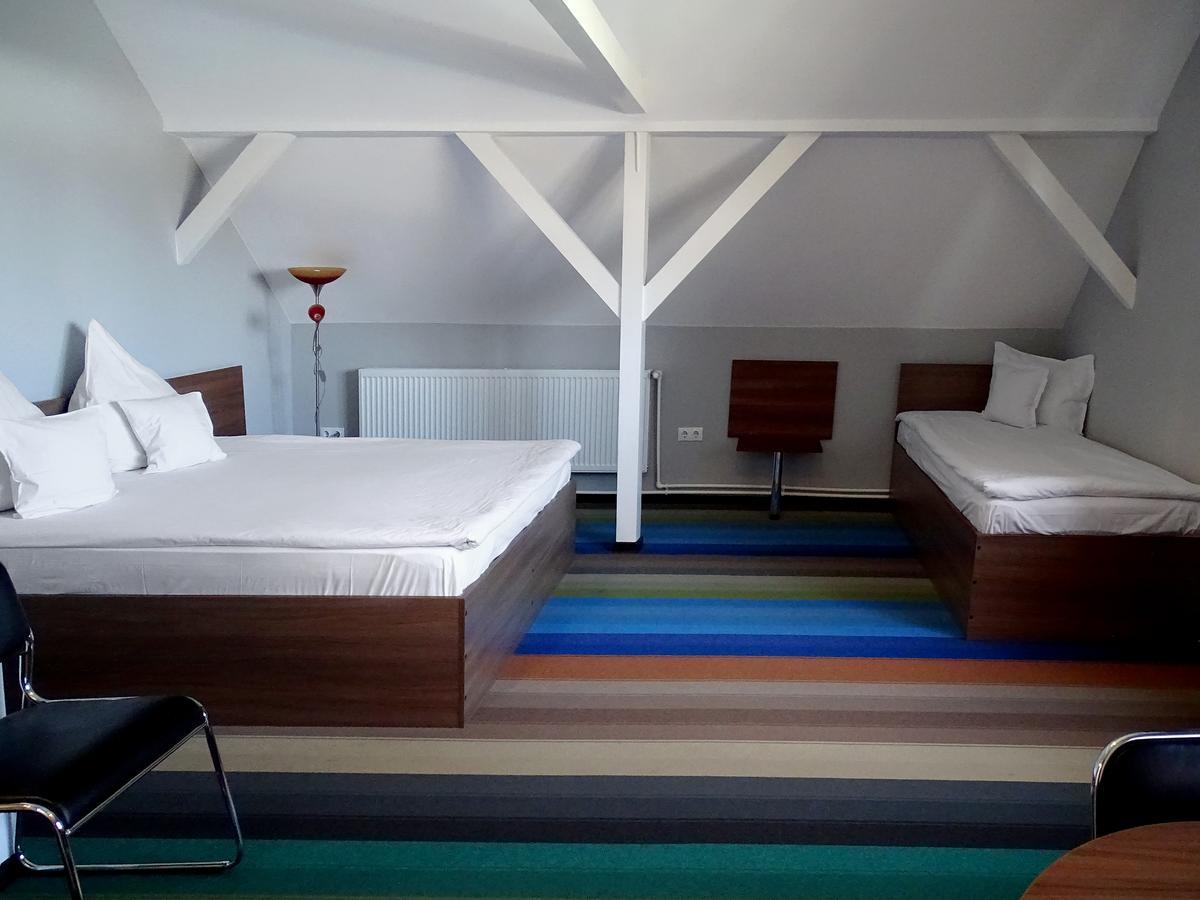 Prince Hotel 미에르쿠리에씨우크 외부 사진